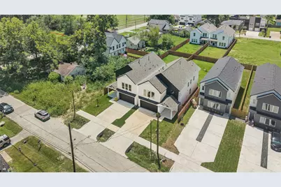 7413 Charlie Street, Houston, TX 77088 - Photo 34