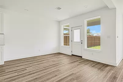 7413 Charlie Street, Houston, TX 77088 - Photo 14
