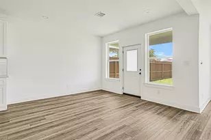 7413 Charlie St, Houston, TX 77088 - Photo 14