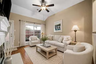 7206 Welshwood Ln, Sugar Land, TX 77479 - Photo 6