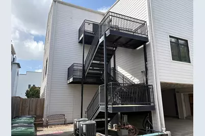 5902 Winsome Lane, Houston, TX 77057 - Photo 18