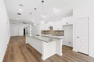 402 Dorion Lagoon Dr, Crosby, TX 77532 - Photo 8