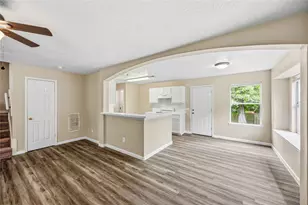 14113 Broken Arrow Dr, Willis, TX 77378 - Photo 6