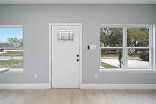 3710 Rockingham St, Houston, TX 77051 - Photo 2