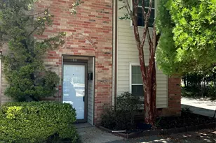1611 Mapleton Dr, Houston, TX 77043 - Photo 1
