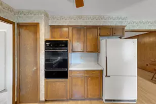 2206 Cedar Creek Dr, Baytown, TX 77520 - Photo 22