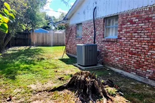 1927 Bethlehem St, Houston, TX 77018 - Photo 8