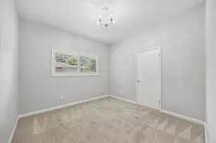 3631 Woodvalley Dr, Houston, TX 77025 - Photo 20