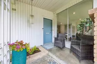 3631 Woodvalley Dr, Houston, TX 77025 - Photo 4