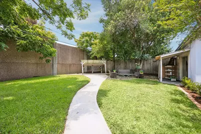 3631 Woodvalley Drive, Houston, TX 77025 - Photo 28