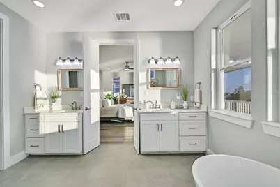 1515 Bayou Shore Drive, Galveston, TX 77551 - Photo 26