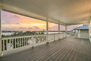 1515 Bayou Shore Dr, Galveston, TX 77551 - Photo 28