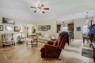 1224 Torchwood Dr, Friendswood, TX 77546 - Photo 8