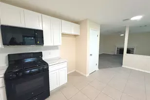 2802 Sunshine Cir, Sugar Land, TX 77479 - Photo 22