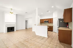 142 S Veranda Ridge Dr, The Woodlands, TX 77382 - Photo 10