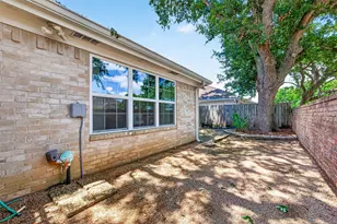 1518 Locke Ln, Sugar Land, TX 77478 - Photo 26