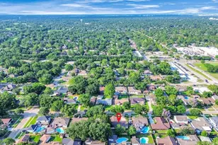 13918 Goodridge Dr, Houston, TX 77048 - Photo 4