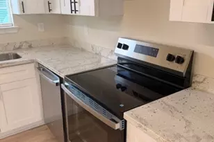 615 Shirley St, Eagle Lake, TX 77434 - Photo 8