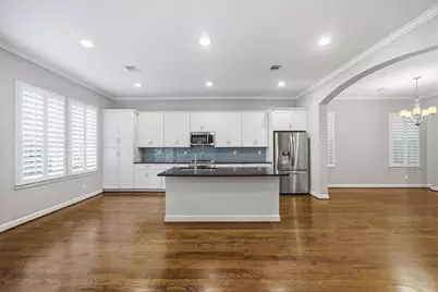 4926 Ella Boulevard, Houston, TX 77018 - Photo 10