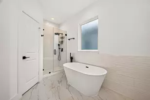 1106 Paul Quinn St, Houston, TX 77091 - Photo 28