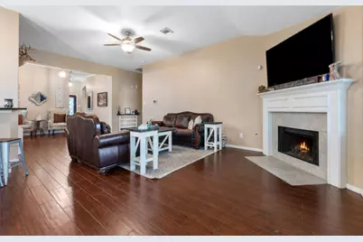 10006 King William Drive, La Porte, TX 77571 - Photo 6