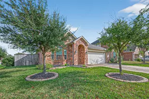 18118 Tucson Bend Dr, Cypress, TX 77429 - Photo 2