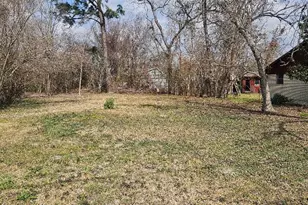 5915 Albert Dr, Houston, TX 77396 - Photo 1