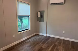 115 W Mulberry Ave, Wharton, TX 77488 - Photo 10