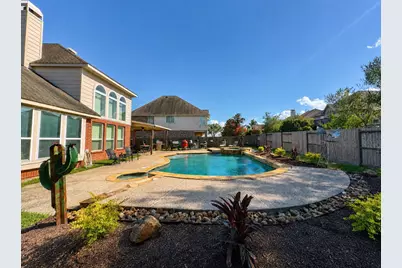 5530 Green Meadow Court, League City, TX 77573 - Photo 36