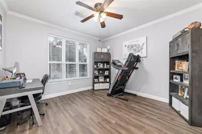 5530 Green Meadow Court, League City, TX 77573 - Photo 8