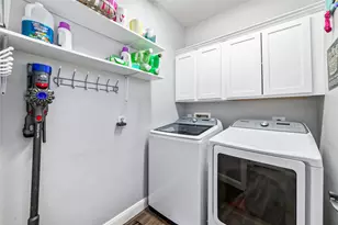 5530 Green Meadow Ct, League City, TX 77573 - Photo 32