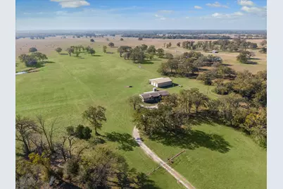 4835 Fm 1452 W, Madisonville, TX 77864 - Photo 1