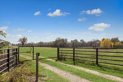 4835 Fm 1452 W, Madisonville, TX 77864 - Photo 2