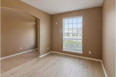 2502 Mossberg Court, Humble, TX 77396 - Photo 8