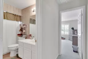 22907 Eastgate Village Dr, Spring, TX 77373 - Photo 32