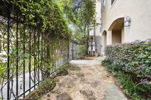 6311 Hamman St, Houston, TX 77007 - Photo 22