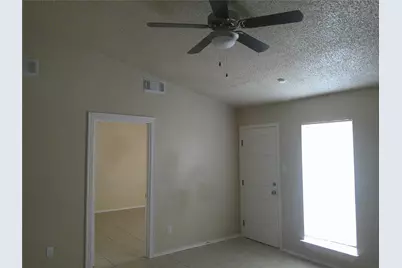 5771 Easthampton Drive #B, Houston, TX 77039 - Photo 10