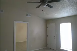 5771 Easthampton Dr, Houston, TX 77039 - Photo 10