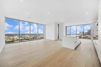 1711 Allen Parkway #2806, Houston, TX 77019 - Photo 1