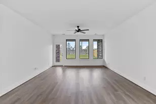 21010 Carob Tree Ln, Tomball, TX 77377 - Photo 4