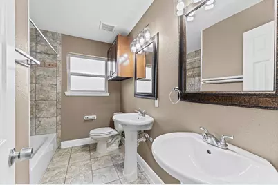 5646 Belmark Street, Houston, TX 77033 - Photo 12