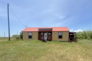 156 Oarfish, Palacios, TX 77465 - Photo 2