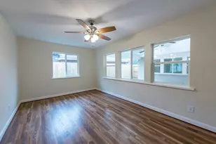 10613 Willowgrove Dr, Houston, TX 77035 - Photo 18