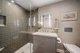 2001 Holcombe Blvd, Houston, TX 77030 - Photo 16