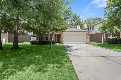 166 Fairwind Trail Drive, Conroe, TX 77385 - Photo 2