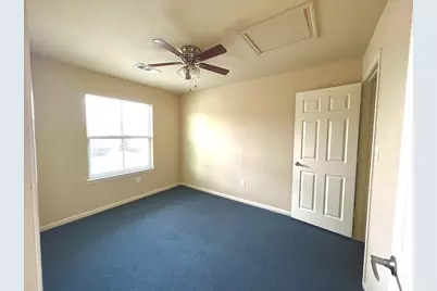 2508 S Houston Avenue #D, Humble, TX 77396 - Photo 6