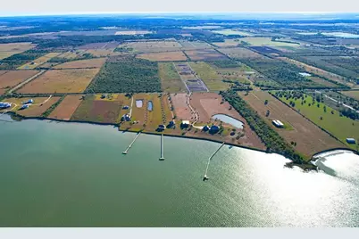 4251 S Main Street, Anahuac, TX 77514 - Photo 1