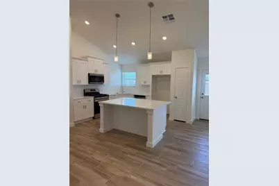 13202 Hayden Peak Drive, Iowa Colony, TX 77583 - Photo 8