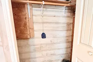 119 Crows Nest Rd, Freeport, TX 77541 - Photo 10