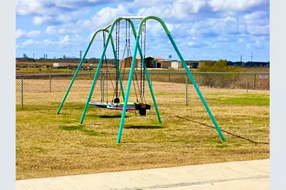 119 Crows Nest Road, Freeport, TX 77541 - Photo 44